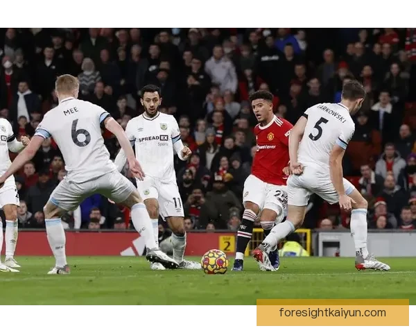 英超乔尔·马蒂普近期状态回暖，持续提升防守表现